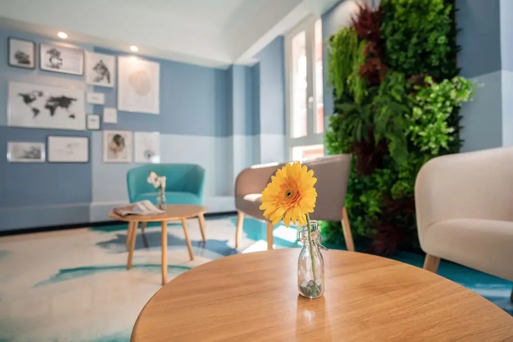 هتل نیس 4 ستاره